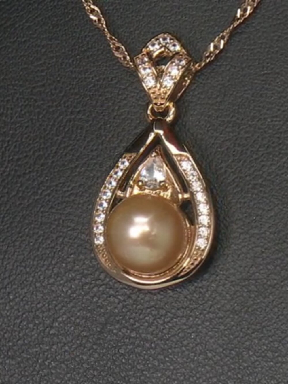 South Sea Pearl and Zircon Pendant Necklace YGP over 925 18inch